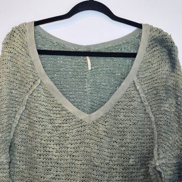 Free People Open Knit Sweater Size S Sage Green V-Neck Custom Handmade Hippie - Picture 3 of 9